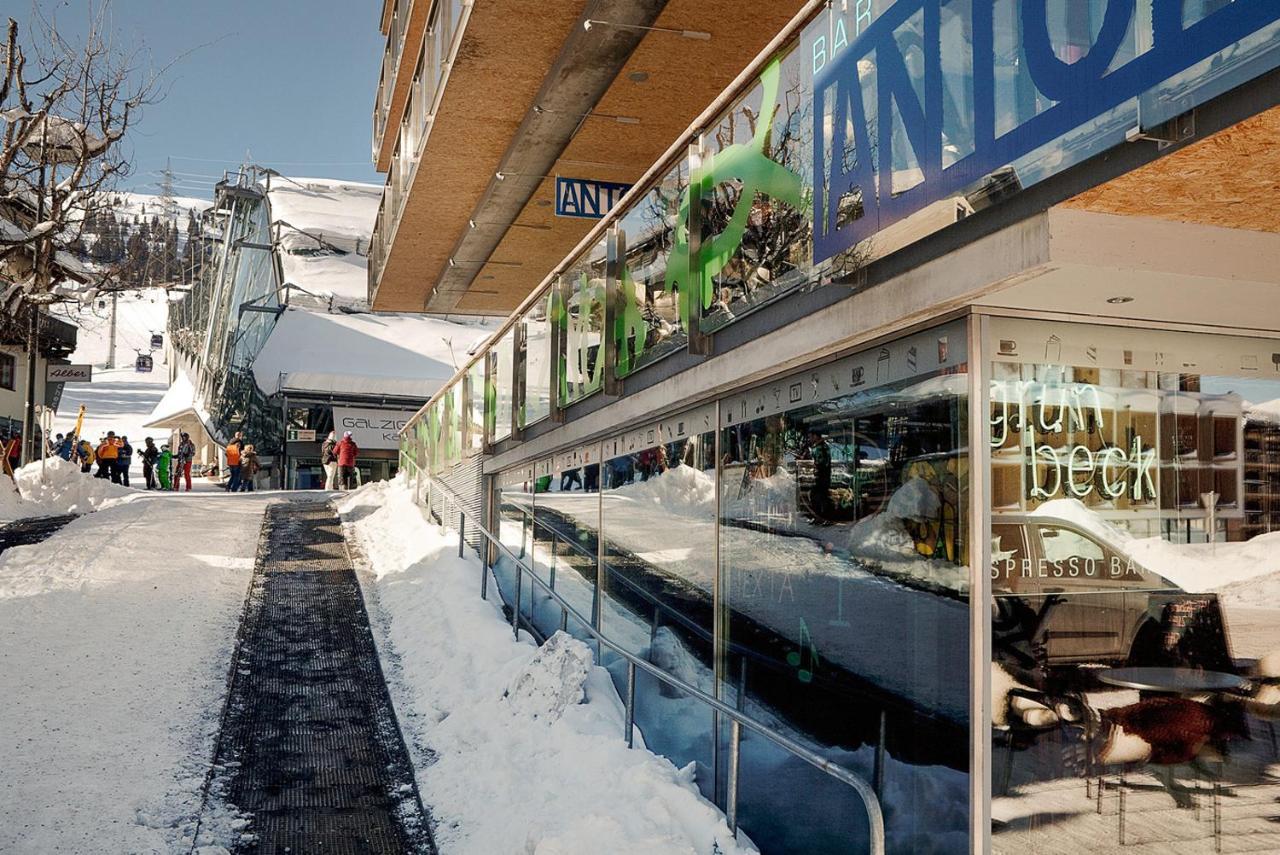 Quality Hosts Arlberg - Hotel Anton ซังคท์อันทอนอัมอาร์ลแบร์ก ภายนอก รูปภาพ