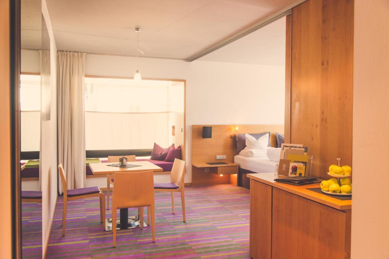 Quality Hosts Arlberg - Hotel Anton ซังคท์อันทอนอัมอาร์ลแบร์ก ภายนอก รูปภาพ
