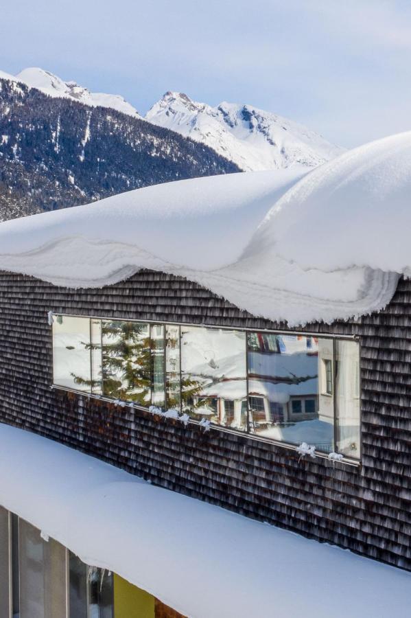 Quality Hosts Arlberg - Hotel Anton ซังคท์อันทอนอัมอาร์ลแบร์ก ภายนอก รูปภาพ